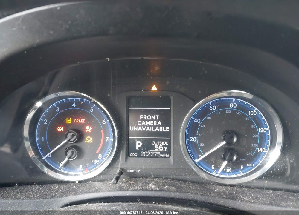 2018 TOYOTA COROLLA L VIN: 5YFBURHE5JP815643