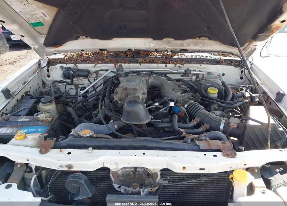 2002 NISSAN FRONTIER SC-V6 VIN: 1N6MD29Y72C368409
