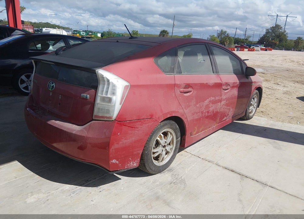 2011 TOYOTA PRIUS TWO VIN: JTDKN3DUXB0261700
