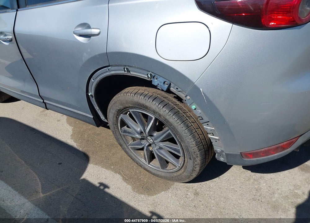 2018 MAZDA CX-5 TOURING VIN: JM3KFBCM4J0344635