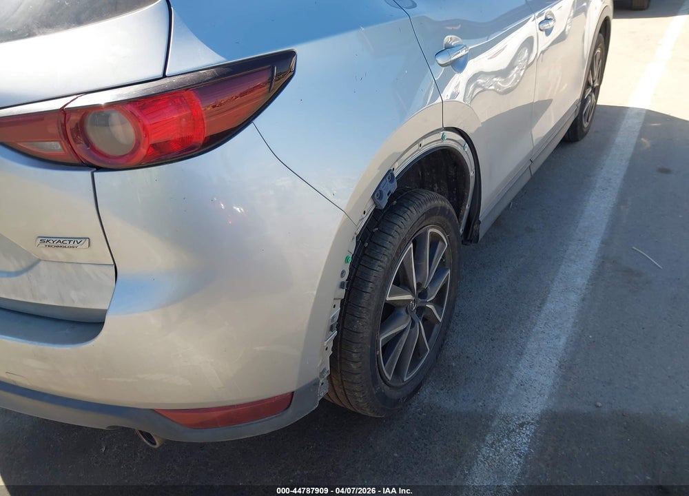 2018 MAZDA CX-5 TOURING VIN: JM3KFBCM4J0344635