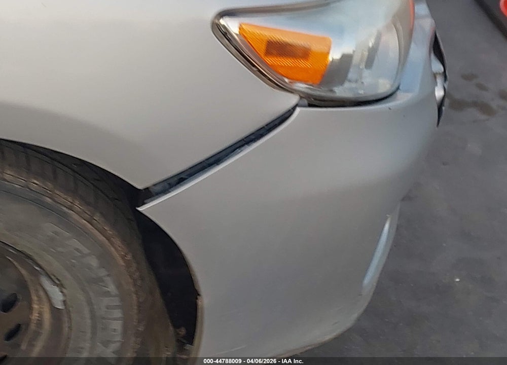 2011 TOYOTA COROLLA LE VIN: JTDBU4EE4B9133609