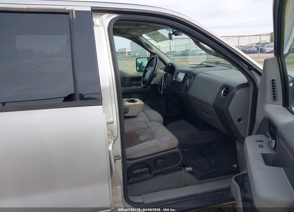 2004 FORD F-150 XLT VIN: 1FTRW12W34KD42484