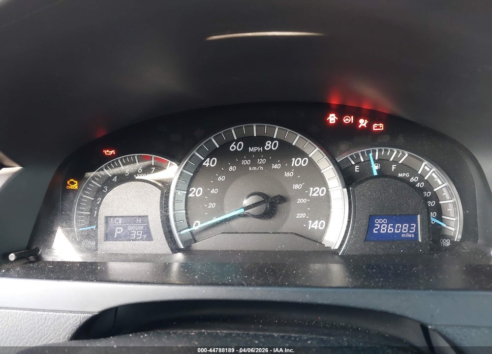 2012 TOYOTA CAMRY SE VIN: 4T1BF1FK9CU201443