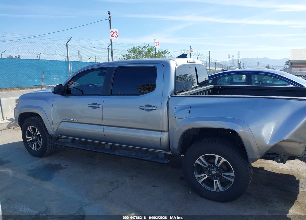 2017 TOYOTA TACOMA TRD SPORT VIN: 3TMAZ5CN0HM043163