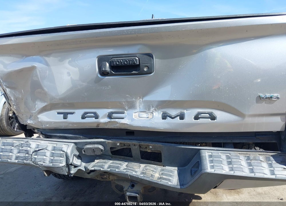 2017 TOYOTA TACOMA TRD SPORT VIN: 3TMAZ5CN0HM043163