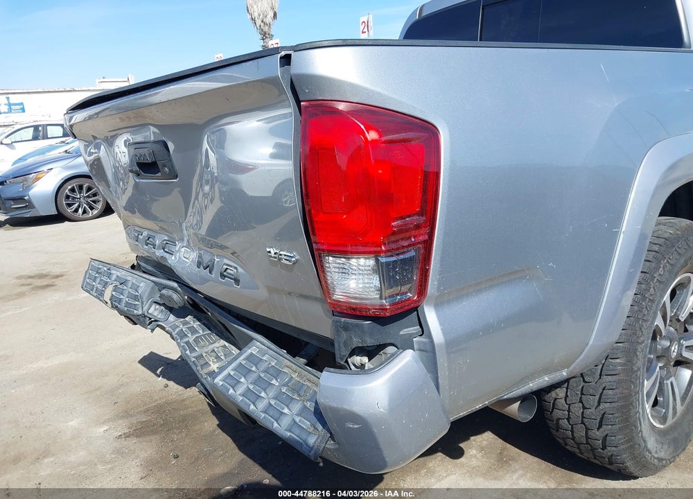 2017 TOYOTA TACOMA TRD SPORT VIN: 3TMAZ5CN0HM043163