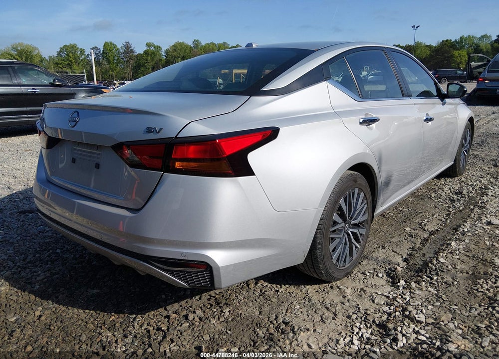 2024 NISSAN ALTIMA SV FWD VIN: 1N4BL4DV0RN325489