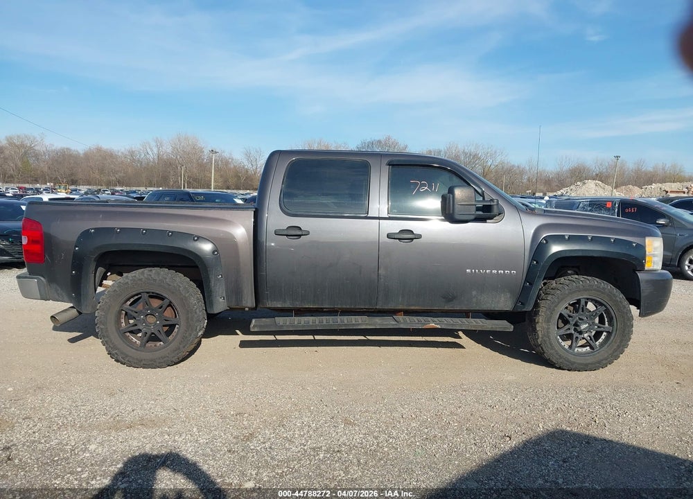 2010 CHEVROLET SILVERADO 1500 LT VIN: 3GCRKSEA2AG211647