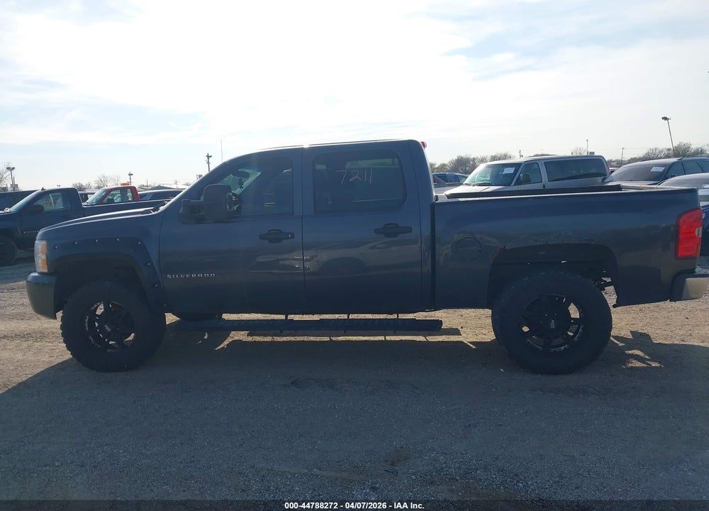 2010 CHEVROLET SILVERADO 1500 LT VIN: 3GCRKSEA2AG211647