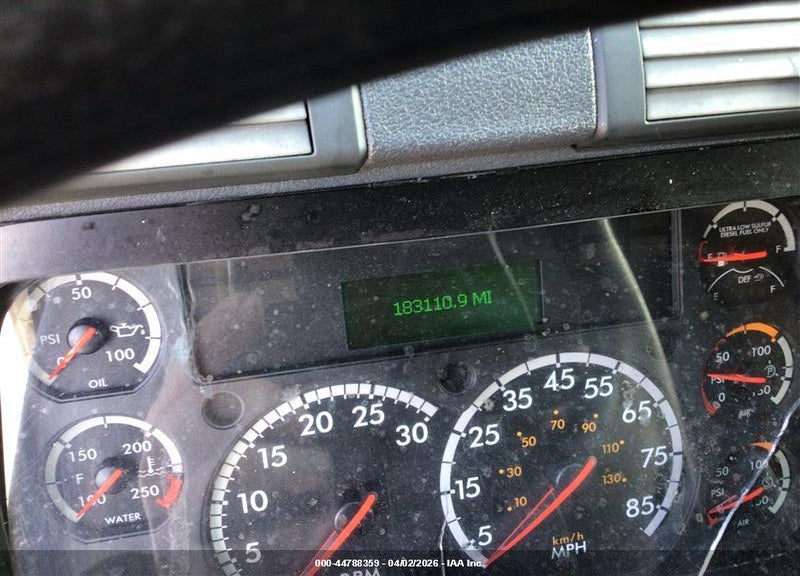 2016 FREIGHTLINER CASCADIA 125 VIN: 3AKJGLD66GSGV1075