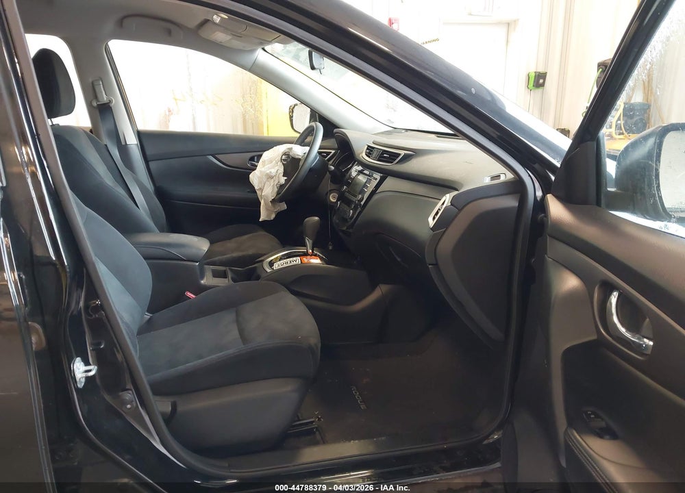 2016 NISSAN ROGUE S VIN: JN8AT2MT8GW016101