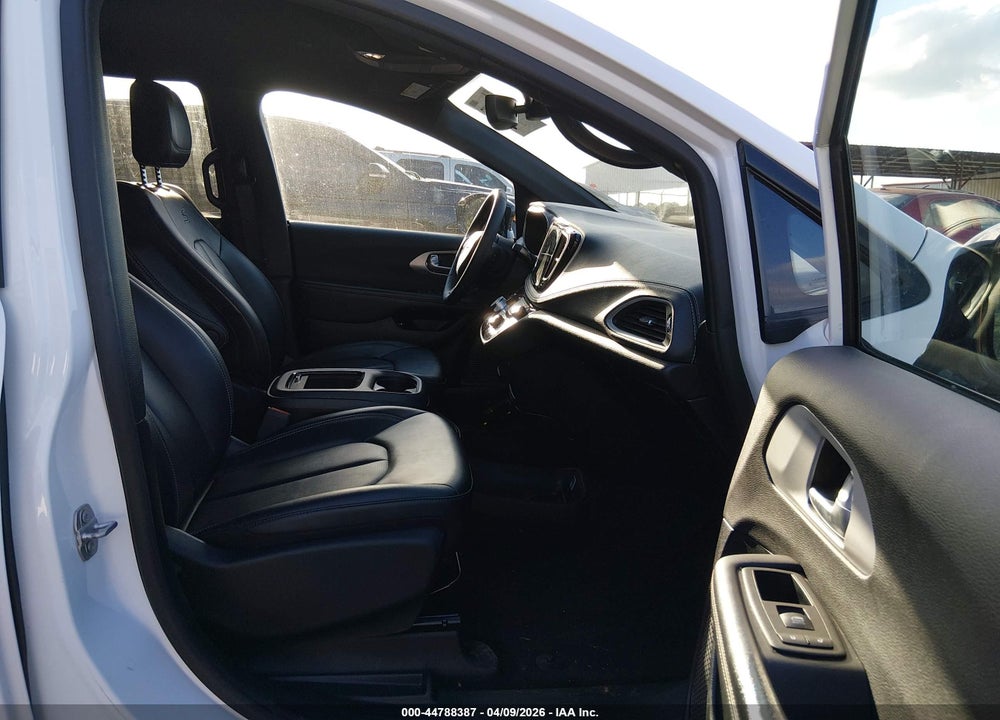 2024 CHRYSLER PACIFICA HYBRID S APPEARANCE PKG VIN: 2C4RC1S71RR185189