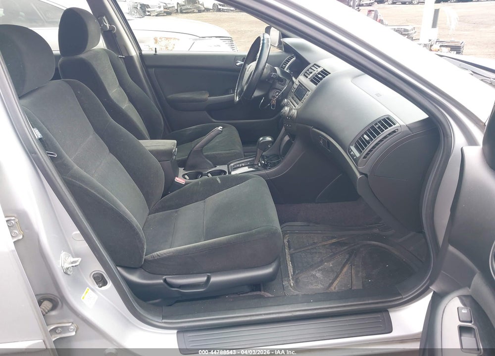 2007 HONDA ACCORD 2.4 SE VIN: 1HGCM56317A199470