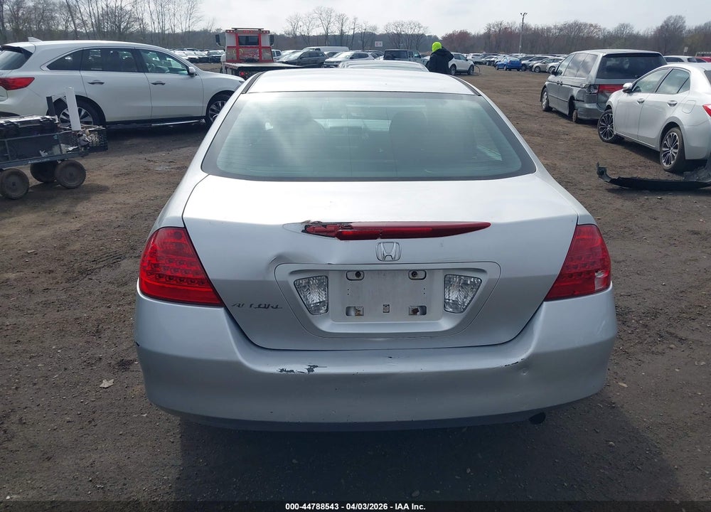 2007 HONDA ACCORD 2.4 SE VIN: 1HGCM56317A199470
