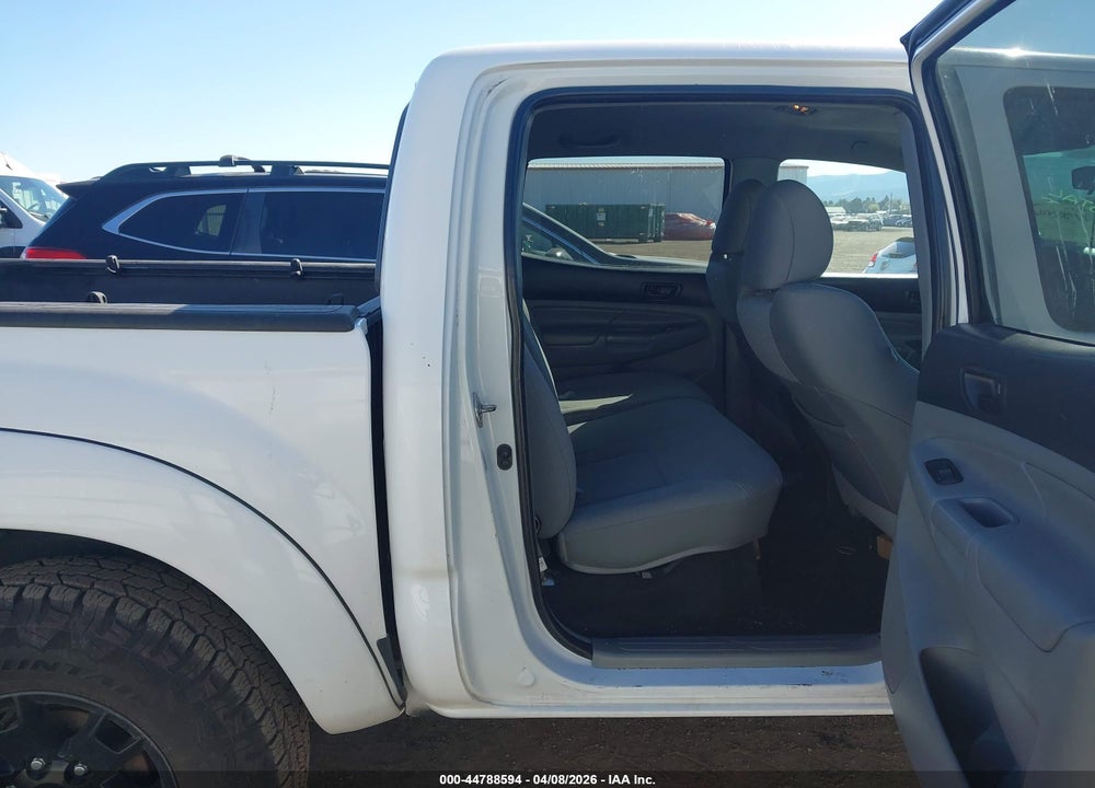 2015 TOYOTA TACOMA TRD PRO VIN: 5TFLU4EN1FX123528