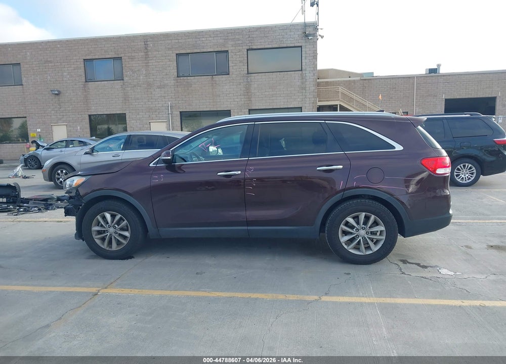 2016 KIA SORENTO 3.3L LX VIN: 5XYPG4A50GG073336