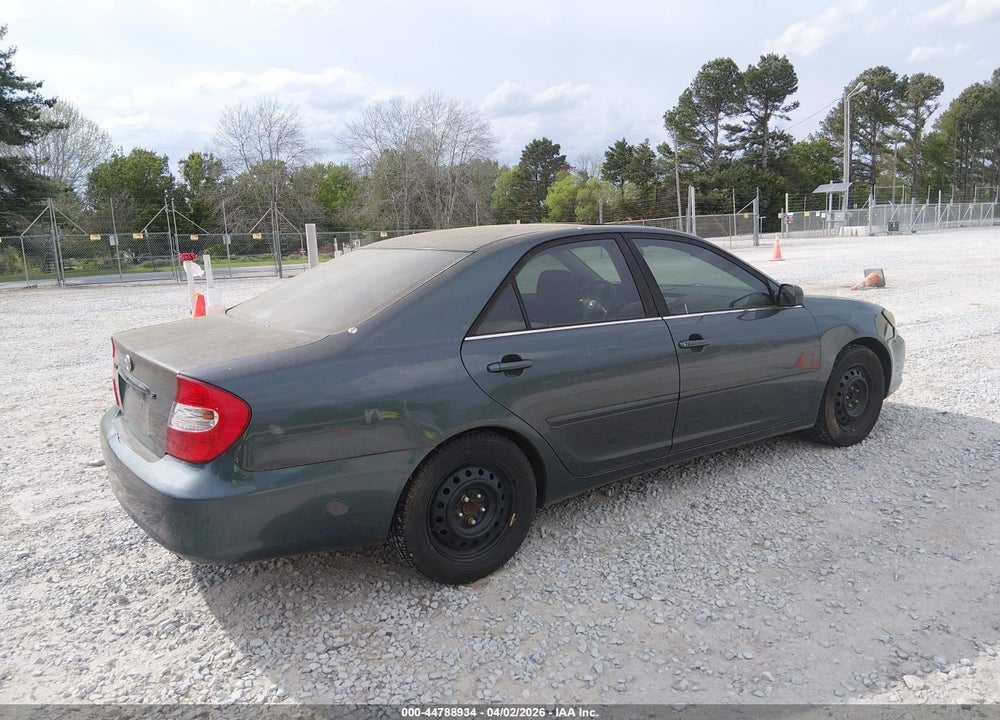 2004 TOYOTA CAMRY SE VIN: 4T1BE32K04U333934