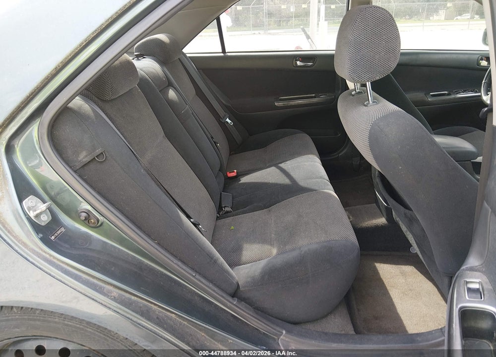 2004 TOYOTA CAMRY SE VIN: 4T1BE32K04U333934
