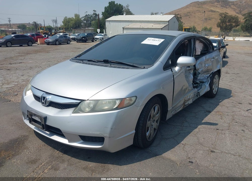 2011 HONDA CIVIC LX VIN: 2HGFA1F51BH300226
