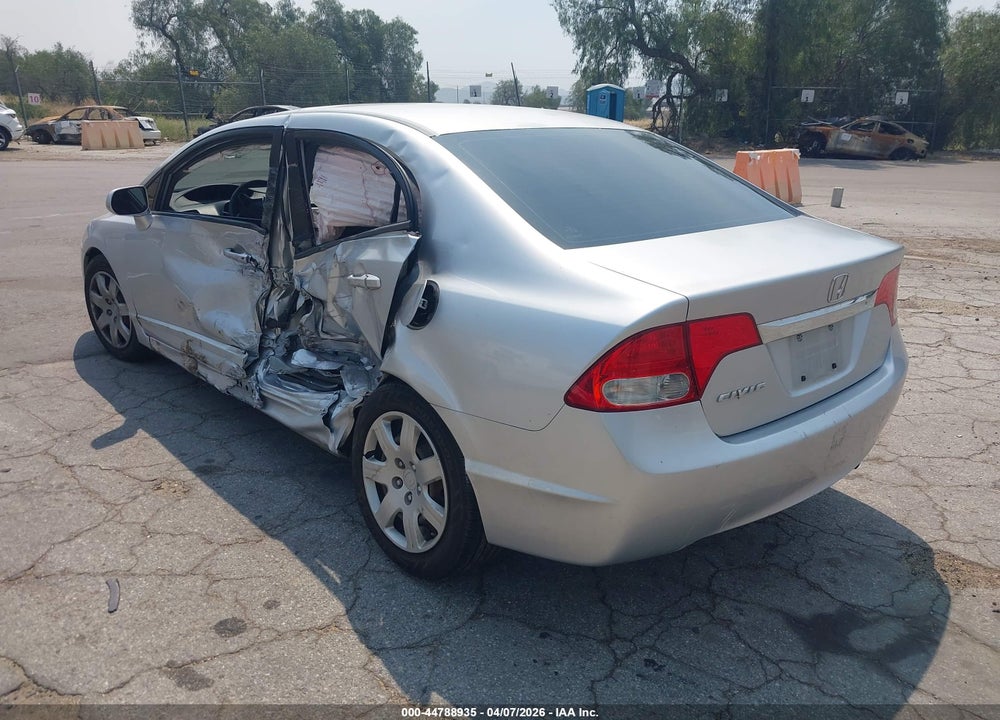 2011 HONDA CIVIC LX VIN: 2HGFA1F51BH300226