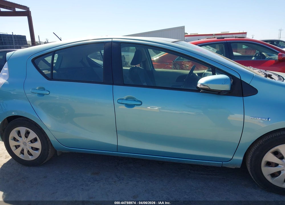 2012 TOYOTA PRIUS C TWO VIN: JTDKDTB37C1007340