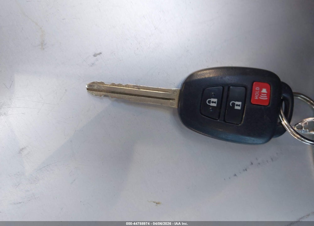 2012 TOYOTA PRIUS C TWO VIN: JTDKDTB37C1007340