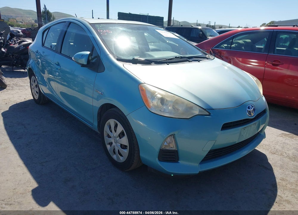 2012 TOYOTA PRIUS C TWO VIN: JTDKDTB37C1007340