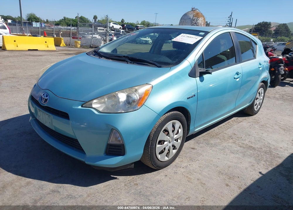 2012 TOYOTA PRIUS C TWO VIN: JTDKDTB37C1007340