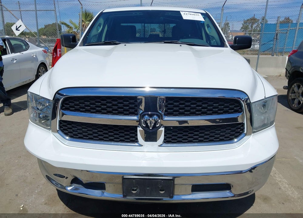 2019 RAM 1500 CLASSIC SLT  4X2 6'4 BOX VIN: 1C6RR6TT7KS520829