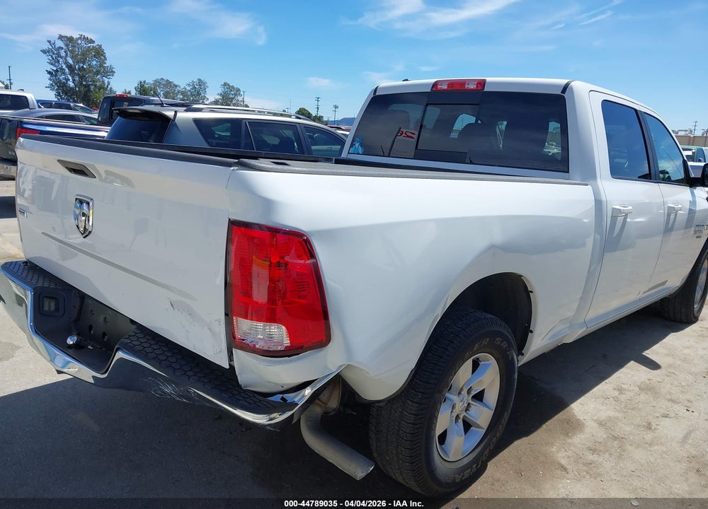 2019 RAM 1500 CLASSIC SLT  4X2 6'4 BOX VIN: 1C6RR6TT7KS520829