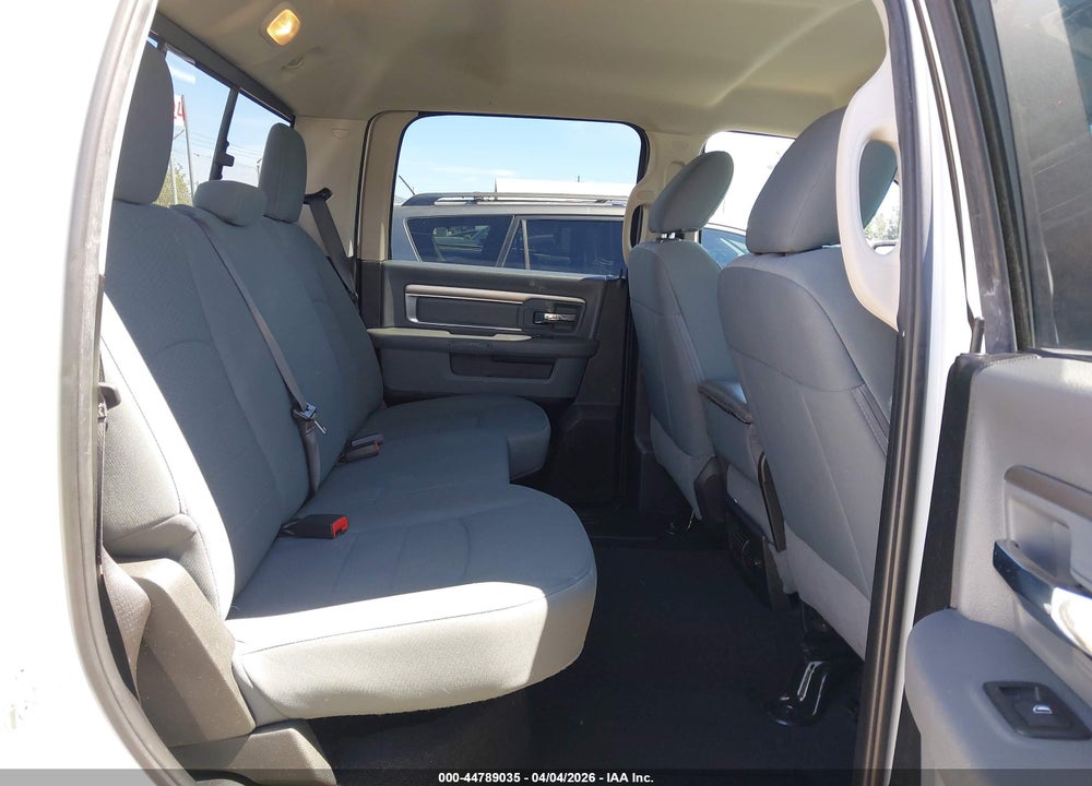 2019 RAM 1500 CLASSIC SLT  4X2 6'4 BOX VIN: 1C6RR6TT7KS520829