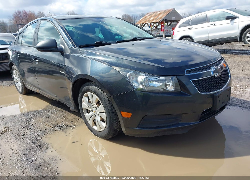 2013 CHEVROLET CRUZE LS AUTO VIN: 1G1PA5SH8D7104818