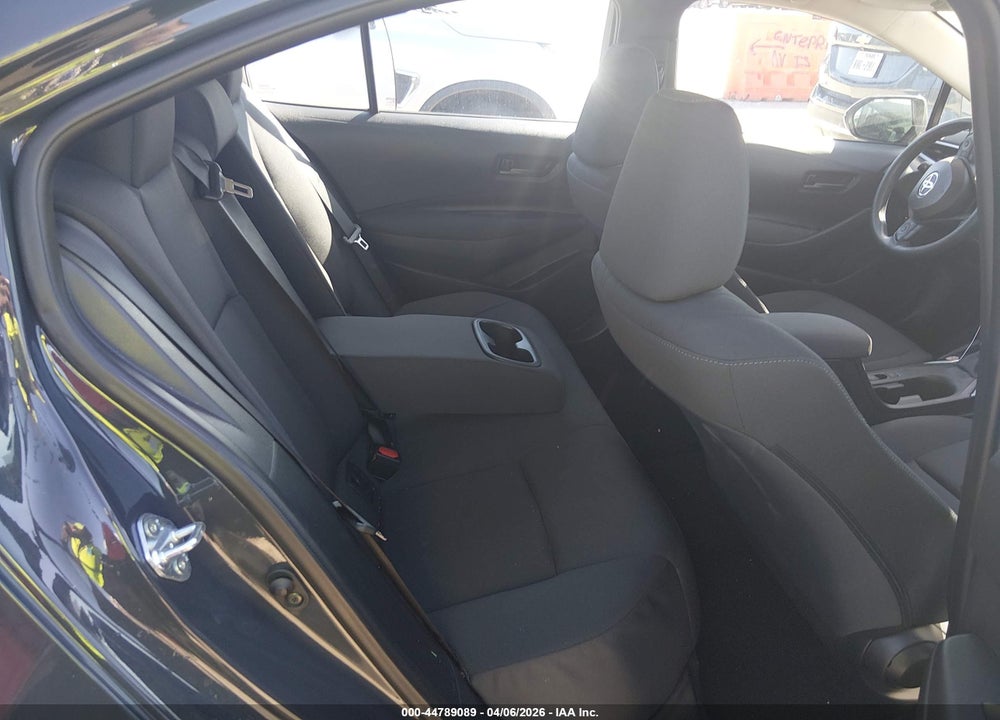 2025 TOYOTA COROLLA LE VIN: 5YFB4MDE7SP272015