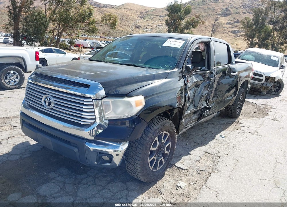 2015 TOYOTA TUNDRA LIMITED 5.7L V8 VIN: 5TFFY5F1XFX179857