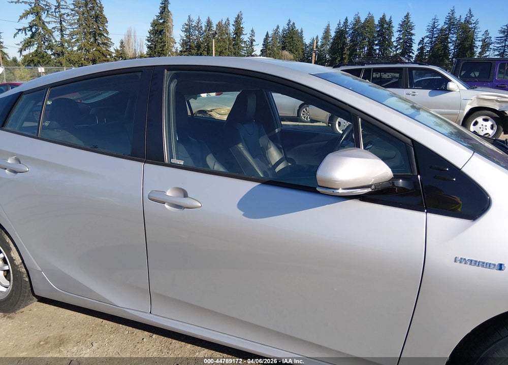 2018 TOYOTA PRIUS FOUR VIN: JTDKARFU9J3067426