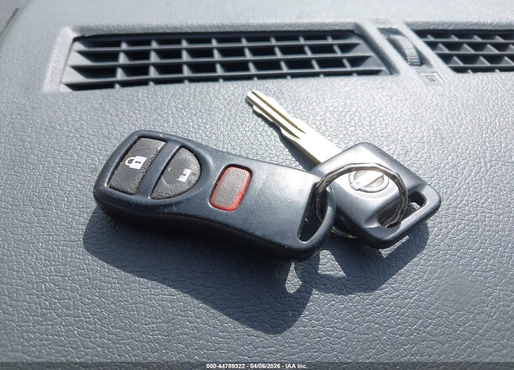 2007 NISSAN VERSA 1.8S VIN: 3N1BC13E67L386856