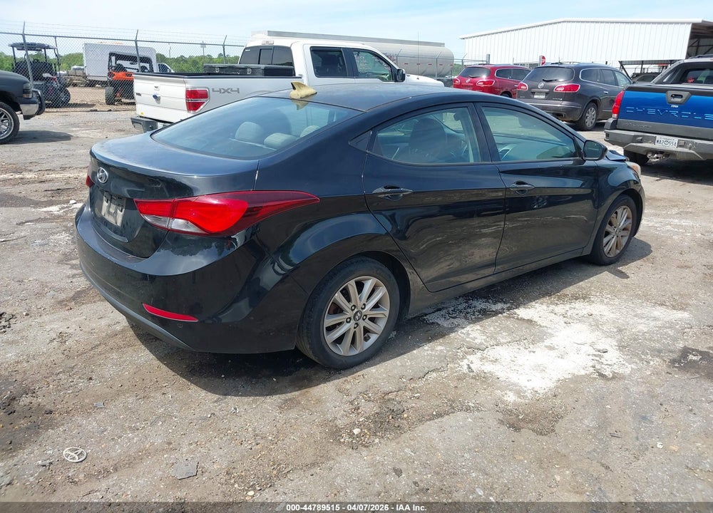 2015 HYUNDAI ELANTRA SE VIN: 5NPDH4AE1FH583086