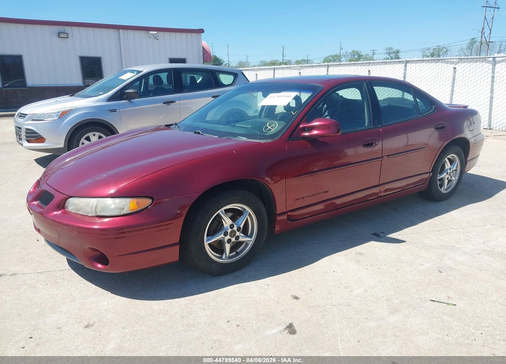 2000 PONTIAC GRAND PRIX GT VIN: 1G2WP52K2YF274153