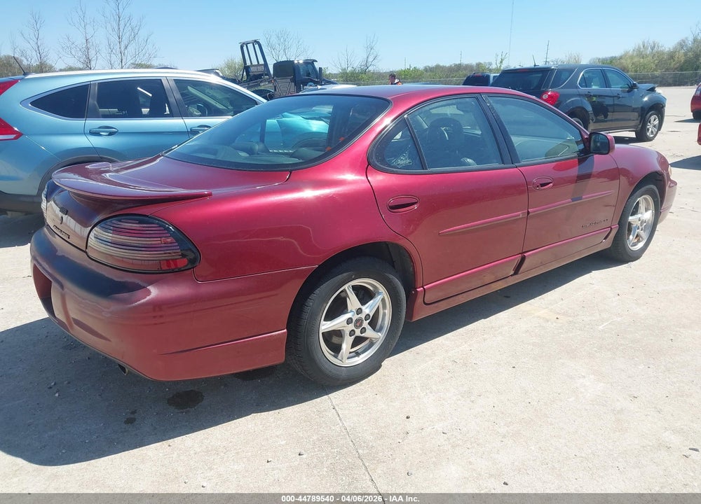 2000 PONTIAC GRAND PRIX GT VIN: 1G2WP52K2YF274153