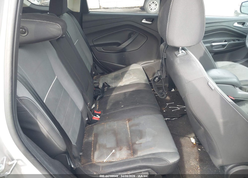 2015 FORD ESCAPE SE VIN: 1FMCU9GX9FUB26220