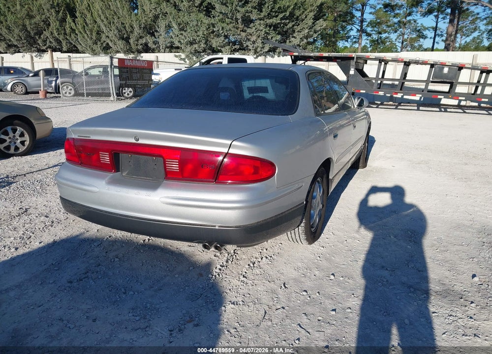 2002 BUICK REGAL GS VIN: 2G4WF551621277231