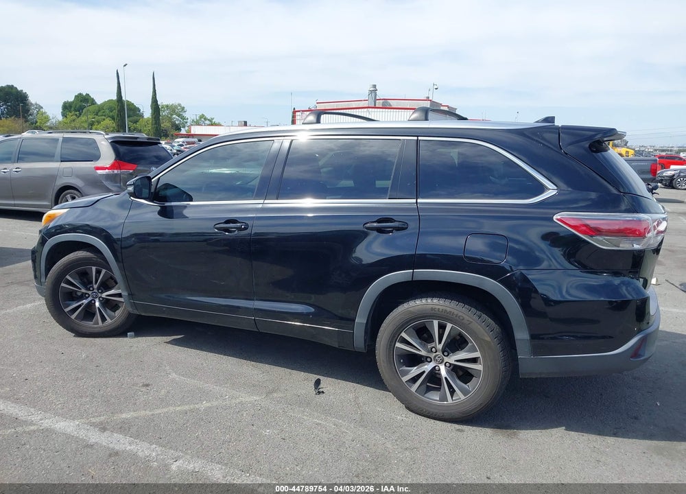 2016 TOYOTA HIGHLANDER XLE V6 VIN: 5TDKKRFH4GS507060