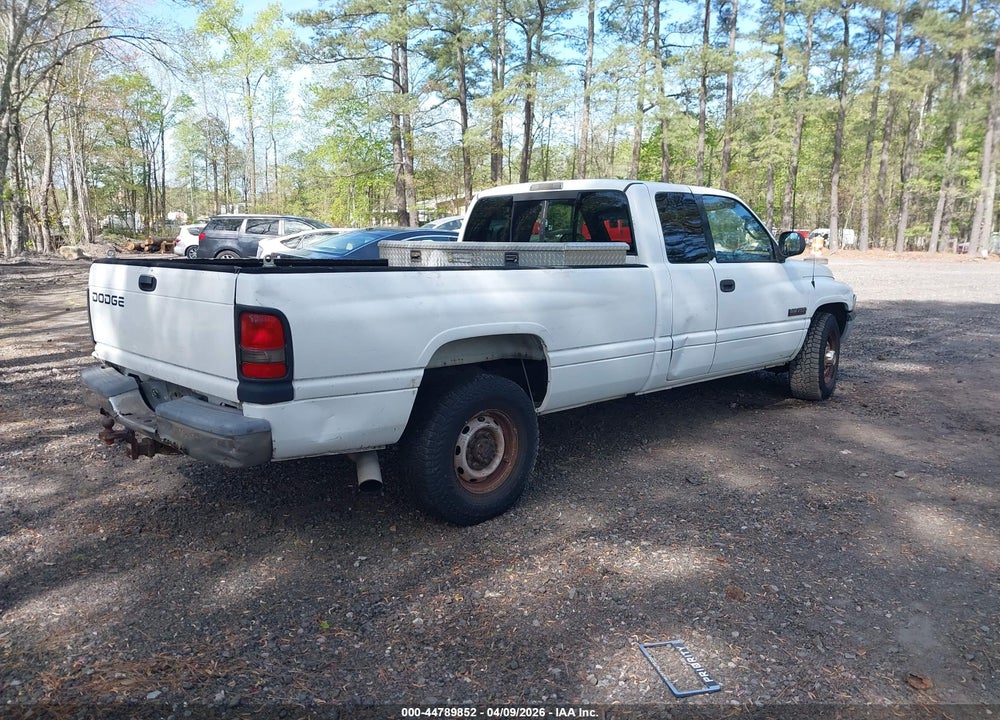 2001 DODGE RAM 2500 ST VIN: 1B7KC23631J508423