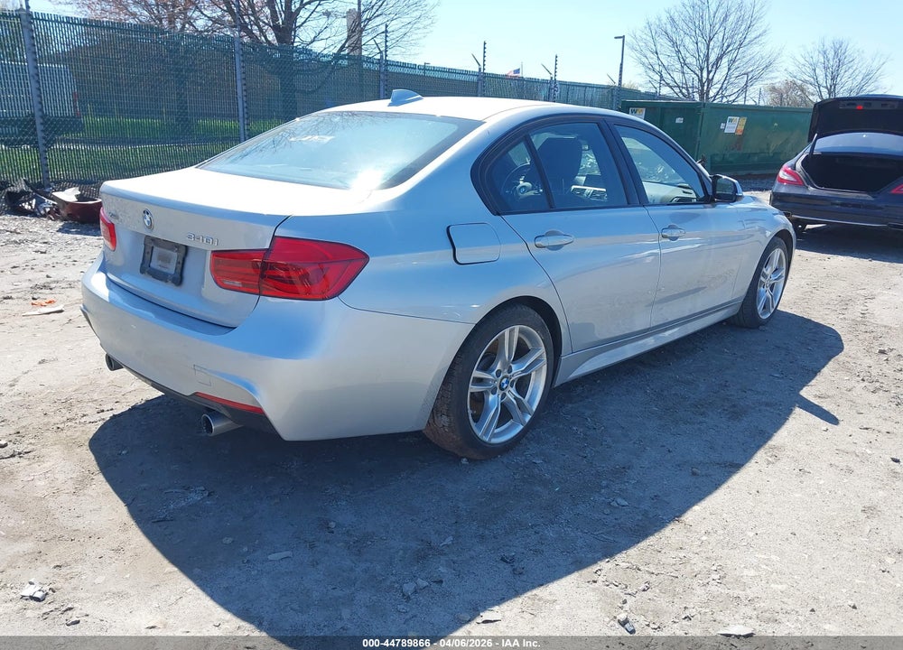 2018 BMW 340I XDRIVE VIN: WBA8B7G5XJNU94747