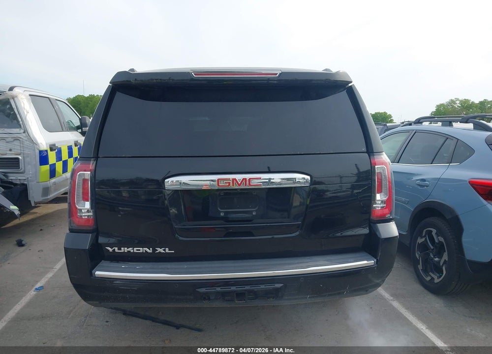 2015 GMC YUKON XL 1500 DENALI VIN: 1GKS2JKJ7FR149643