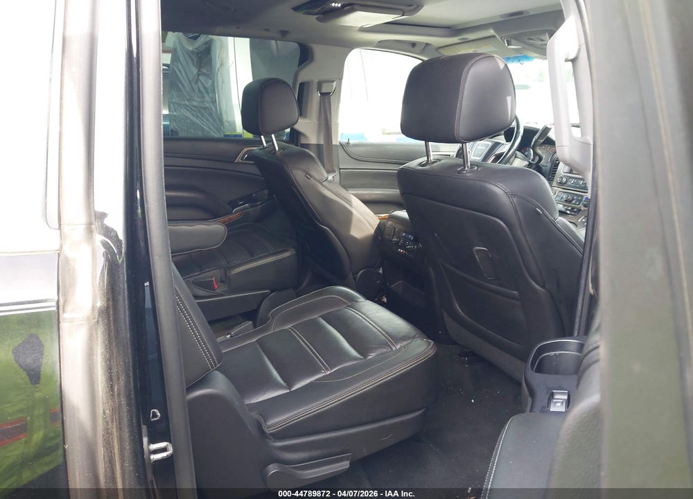 2015 GMC YUKON XL 1500 DENALI VIN: 1GKS2JKJ7FR149643