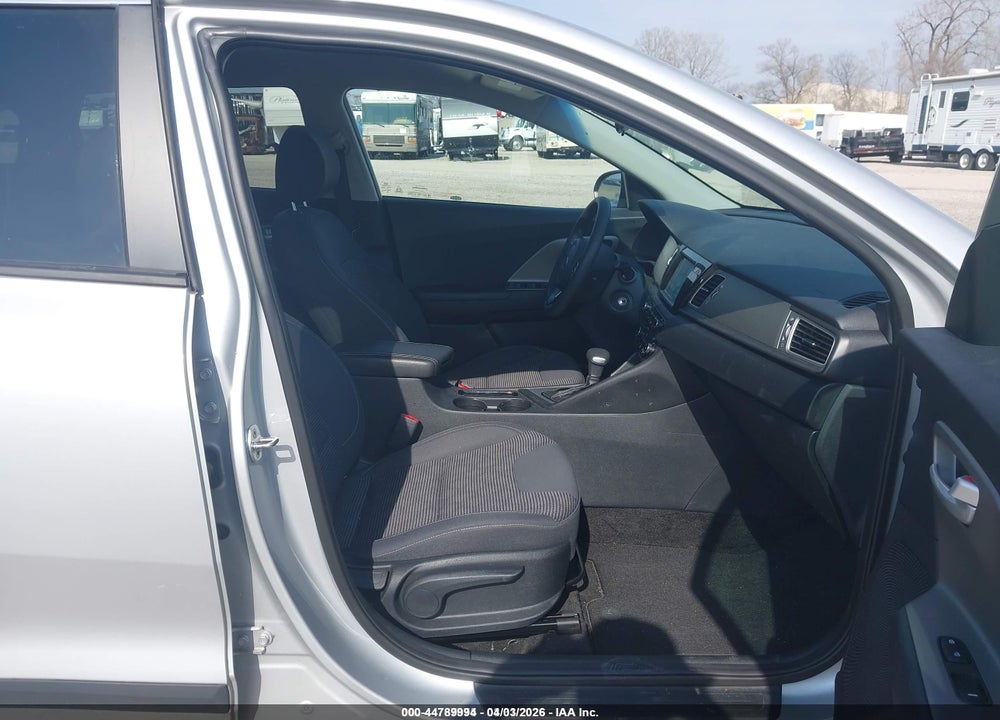 2018 KIA NIRO FE VIN: KNDCB3LC7J5132398