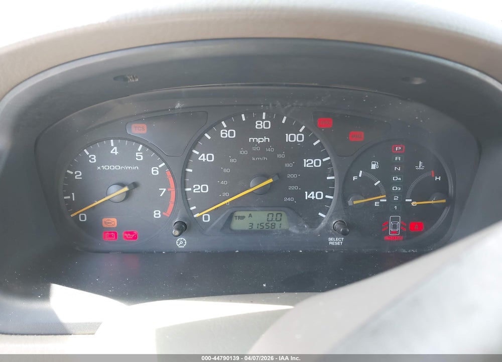 2002 HONDA ACCORD 3.0 EX VIN: 1HGCG165X2A062540