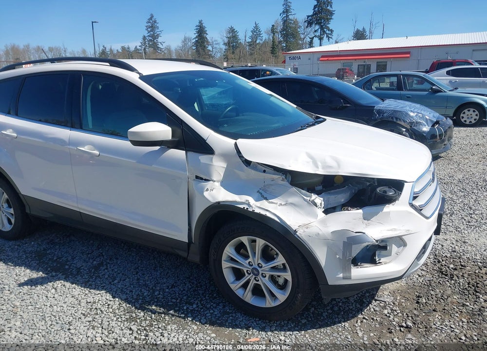 2018 FORD ESCAPE SEL VIN: 1FMCU9HD2JUA04800